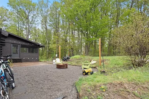 Exterior - 3570 Williams Rd, Marcellus, NY 13108 photo 6 of 11