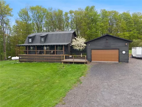 Exterior - 3570 Williams Rd, Marcellus, NY 13108 photo 5 of 11