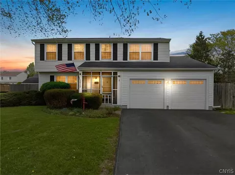 8508 Bayridge Rd, Cicero, NY 13039