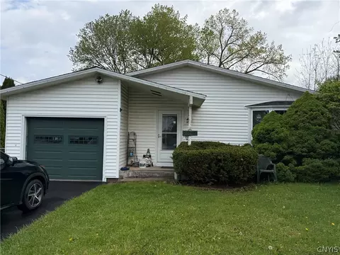 8032 Thompson Rd, Cicero, NY 13039