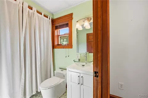 Bath - 259 Bates Ave, Oneida, NY 13421 photo 1 of 4