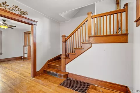 Entry Way - 259 Bates Ave, Oneida, NY 13421 photo 2 of 6