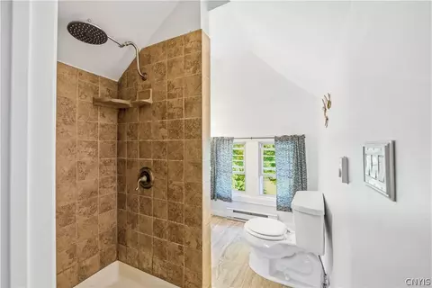 Bath - 259 Bates Ave, Oneida, NY 13421 photo 4 of 4