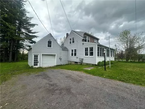 6279 Lamphear Rd, Rome, NY 13440