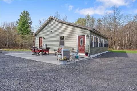 7065 County Route 17, Boylston, NY 13083