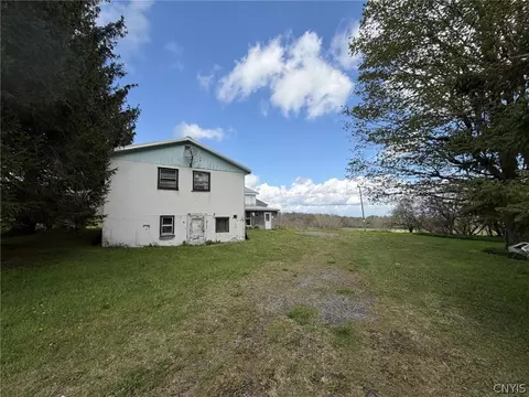 797 Hicks Rd, Warren, NY 13407