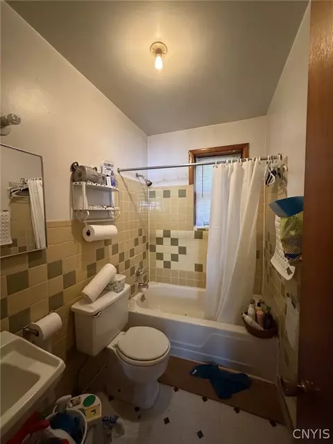 Bath - 797 Hicks Rd, Warren, NY 13407 photo 3 of 3