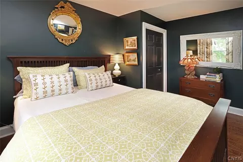 Bedroom - 1 Sparrow Ln, Fayetteville, NY 13066 photo 6 of 8