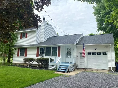 3405 South St, Kirkland, NY 13323