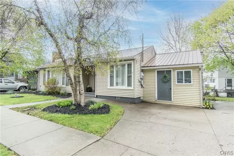 3 Catherine Ave, Alexandria, NY 13607