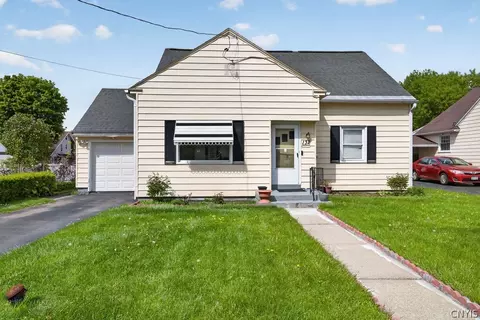 132 Brace St, Syracuse, NY 13208