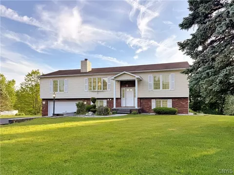 2673 Albany Rd, Frankfort, NY 13340