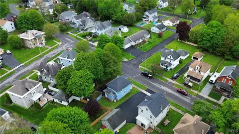 View/Area - 519 Broadway St, Oneida, NY 13421 photo 4 of 5