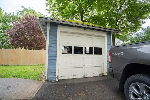 Exterior - 519 Broadway St, Oneida, NY 13421 photo 8 of 9