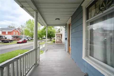 Exterior - 519 Broadway St, Oneida, NY 13421 photo 3 of 9