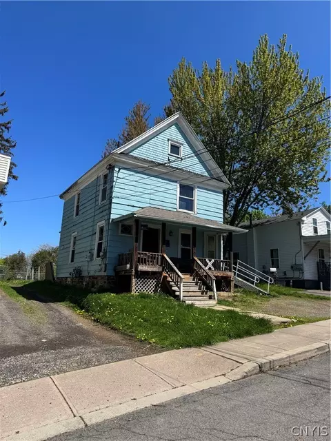 215 Utica St, Fulton, NY 13069