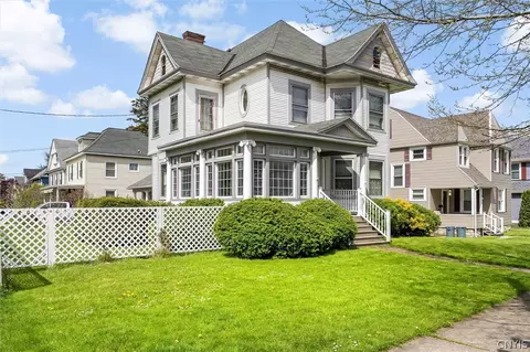 161 E Genesee St, Auburn, NY 13021