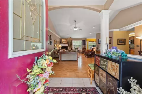 Entry Way - 3161 Captiva Ct, Lysander, NY 13027 photo 1 of 4