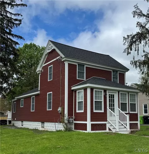 201 Plymouth Ave, Salina, NY 13211