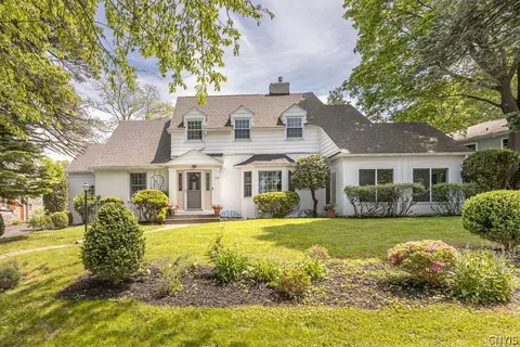 109 Enfield Pl, Syracuse, NY 13214