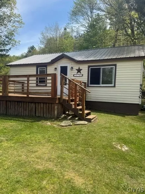 9570 Taberg Florence Rd, Annsville, NY 13471