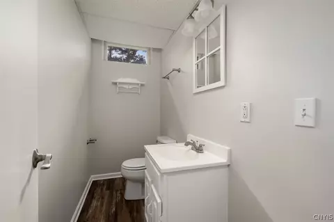 Bath - 1493 Falls Rd, Fenner, NY 13037 photo 4 of 4