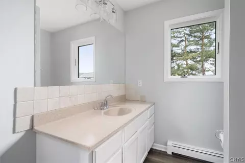 Bath - 1493 Falls Rd, Fenner, NY 13037 photo 2 of 4