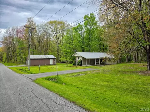 114 Drive 9, Vienna, NY 13042