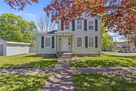 47 E 5th St, Oswego, NY 13126