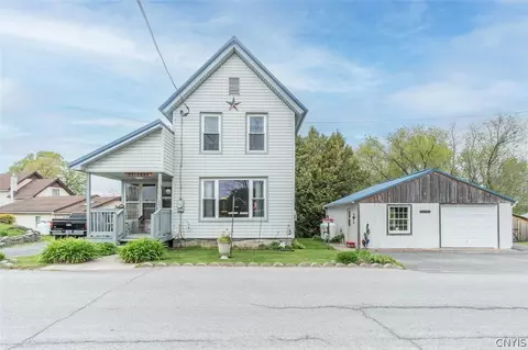 15205 Factory St, Depauville, NY 13632