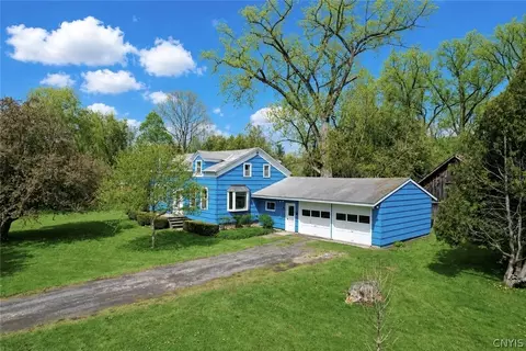 2658 Oran Delphi Rd, Manlius, NY 13104