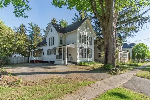 360 Brainard St, Watertown, NY 13601