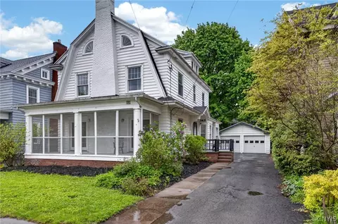 142 Hampton Rd, Syracuse, NY 13203