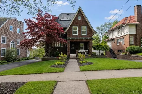 107 Summit Ave, Syracuse, NY 13207