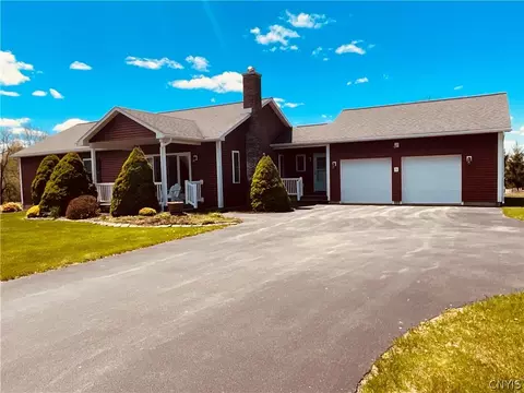 3275 Amelias, Hamilton, NY 13346