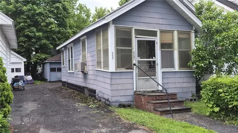 111 Kincaid Ave, Syracuse, NY 13204