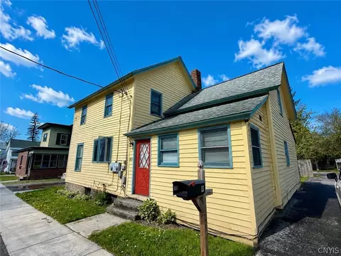 2609 Pearl St, Cazenovia, NY 13035