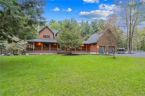 330 Roosevelt Rd, Cleveland, NY 13042