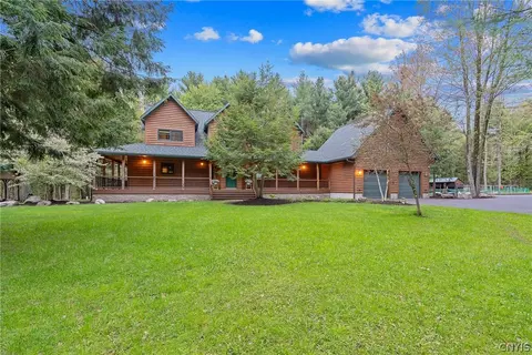 330 Roosevelt Rd, Cleveland, NY 13042