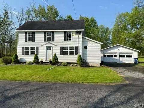 1301 N Lake St, Oneida, NY 13421