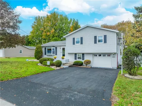 403 Betsinger Rd, Sherrill, NY 13461