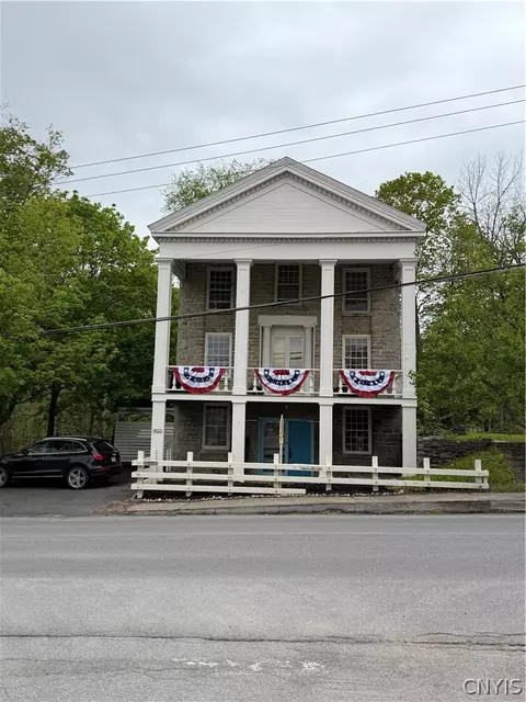 9523 Main St, Trenton, NY 13354