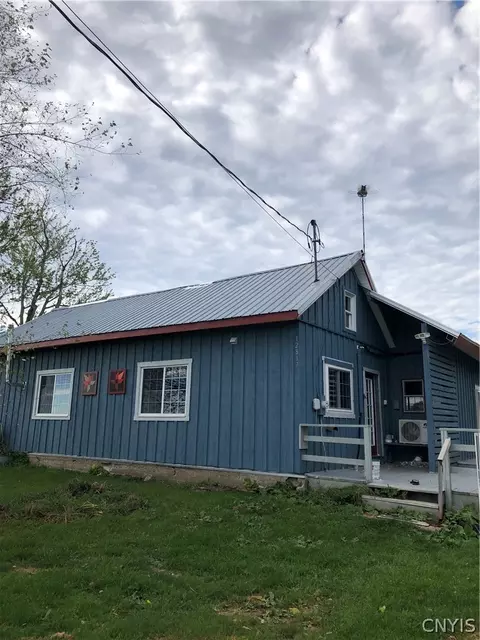 12817 Whitney Rd, Henderson, NY 13650