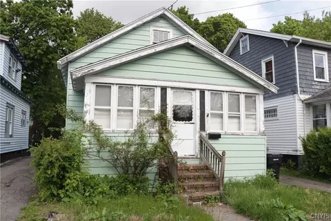 141 Berger Ave, Syracuse, NY 13205