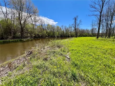 lot2 B Thompson Trail Dr, Brownville, NY 13634