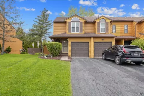 6138 Bethlehem Ln, Cicero, NY 13039