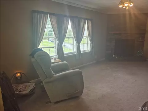 46 Craw Rd, Mexico, NY 13114