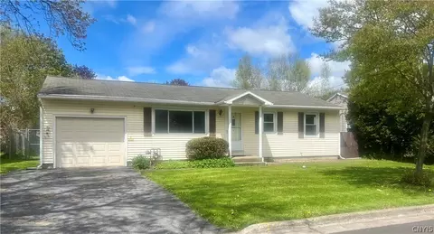 5 Summit St, Cortland, NY 13045