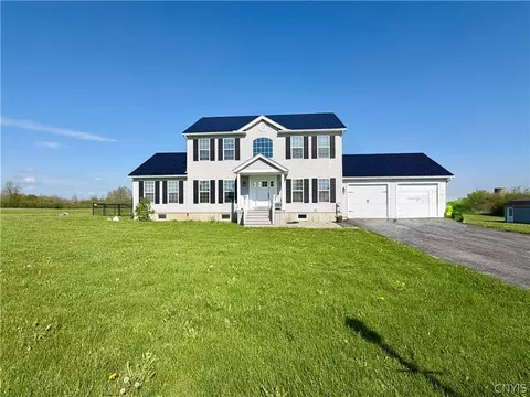 25516 Contessa Ln, Watertown, NY 13601