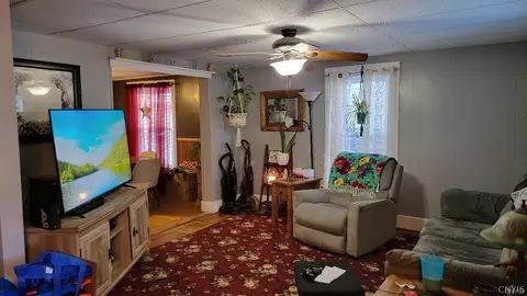 Entry Way - 177 Central Ave, German Flatts, NY 13357 photo 1 of 4